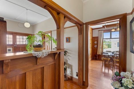Photo of property in 22 Peace Avenue, Moturoa, New Plymouth, 4310