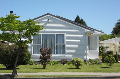 Photo of property in 93 Percival Street, Rangiora, 7400