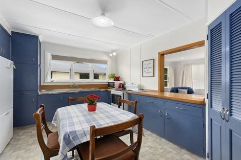 Photo of property in 29 Oxford Crescent, Ebdentown, Upper Hutt, 5018