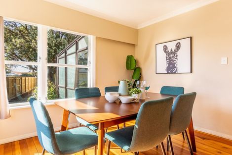 Photo of property in 55 Ngaio Road, Waikanae, 5036