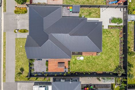 Photo of property in 102 Petries Road, Woodend, 7610