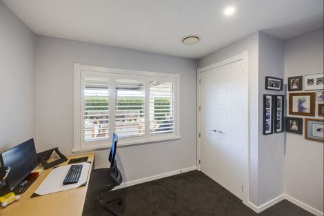 Photo of property in 145 Arataki Road, Havelock North, 4130