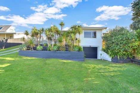 Photo of property in 716a Papamoa Beach Road, Papamoa Beach, Papamoa, 3118