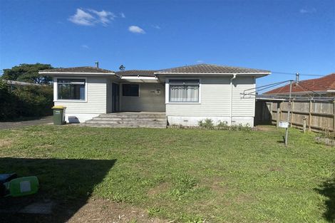 Photo of property in 30 Fernaig Street, Papakura, 2110