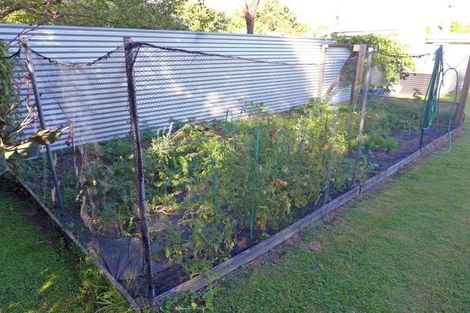 Photo of property in 4 Jervois Road, Jervoistown, Napier, 4112