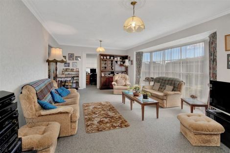 Photo of property in 18 Parkhouse Drive, Rangiora, 7400