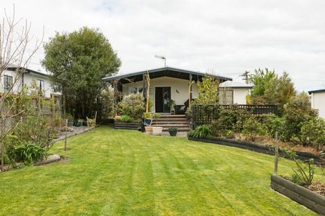 Photo of property in 11 Smith Street, Waipukurau, 4200