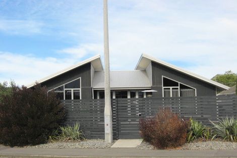 Photo of property in 21 Buchanans Road, Sockburn, Christchurch, 8042