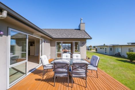 Photo of property in 21 Bodes Lane, Kinloch, Taupo, 3377