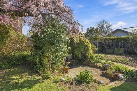 Photo of property in 17 Hamilton Avenue, Ilam, Christchurch, 8041