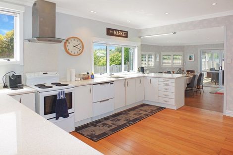 Photo of property in 35 Nash Parade, Foxton Beach, Foxton, 4815