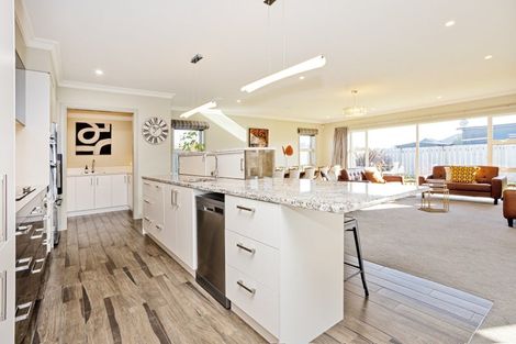 Photo of property in 9 Barker Place, Waikiwi, Invercargill, 9810