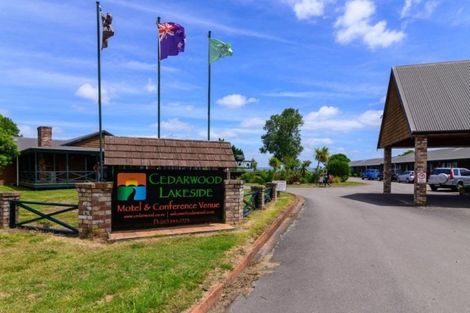 Photo of property in 17 Holden Avenue, Holdens Bay, Rotorua, 3010