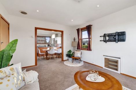 Photo of property in 333 Woodham Road, Wainoni, Christchurch, 8061