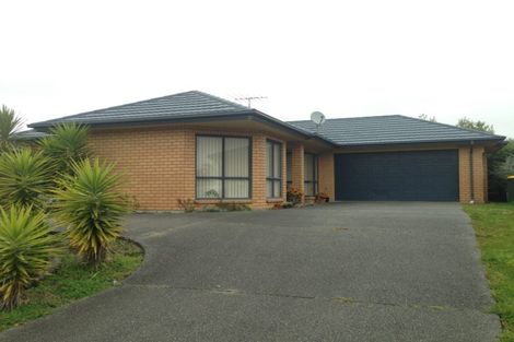 Photo of property in 13 Attymon Lane, East Tamaki, Auckland, 2016