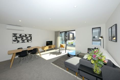 Photo of property in 2/214 Hereford Street, Christchurch Central, Christchurch, 8011