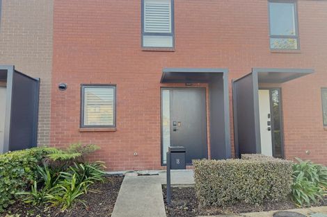 Photo of property in 18 Rara Lane, Manukau, Auckland, 2104