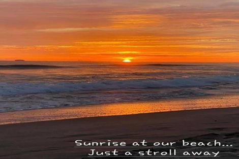 Photo of property in 11 Westhill Lane, Papamoa Beach, Papamoa, 3118