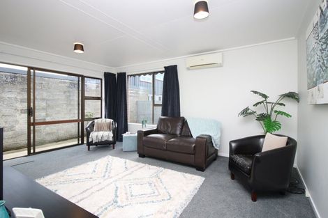 Photo of property in 45d Mcdonald Street, Mosgiel, 9024