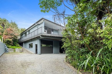 Photo of property in 25 Mccormicks Road, Whatamango Bay, Picton, 7281