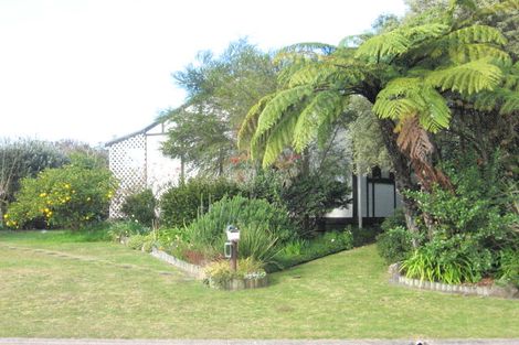 Photo of property in 4 Kauri Place, Tairua, 3508