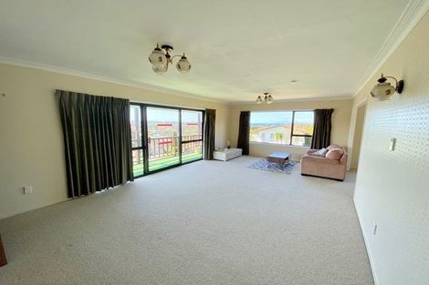Photo of property in 96 Langana Avenue, Browns Bay, Auckland, 0630