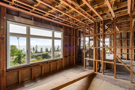 Photo of property in 3 Onslow Road, Bluff Hill, Napier, 4110