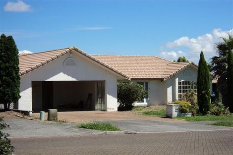 Photo of property in 57 Palmcrest Grove, Highland Park, Auckland, 2010