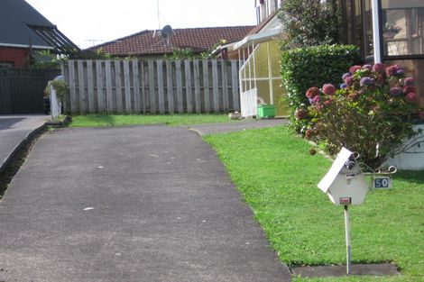 Photo of property in 1/50 Luton Avenue, Sunnyhills, Auckland, 2010