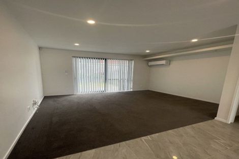 Photo of property in 7/1 Sylvan Crescent, Te Atatu South, Auckland, 0610