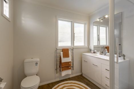 Photo of property in 212 Matai Road, Raumati Beach, Paraparaumu, 5032