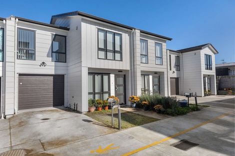 Photo of property in 9 Lovely Lane, Manurewa, Auckland, 2102