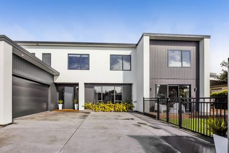 Photo of property in 12a Kauri Street, Merrilands, New Plymouth, 4312