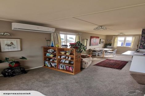 Photo of property in 6 Kinsella Place, Paeroa, 3600