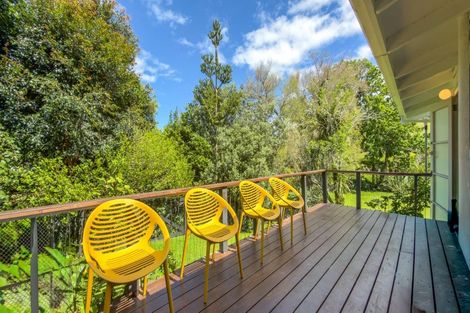 Photo of property in 86 Kon Tiki Road, Whiritoa, Whangamata, 3691