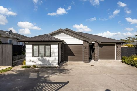 Photo of property in 60 Matua Road, Huapai, Kumeu, 0810