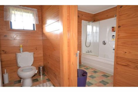 Photo of property in 12 Pa Road, Kerikeri, 0230