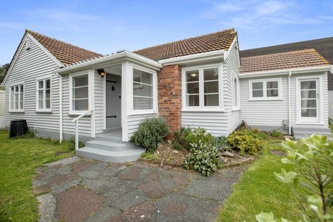Photo of property in 36 Inglis Street, Seatoun, Wellington, 6022