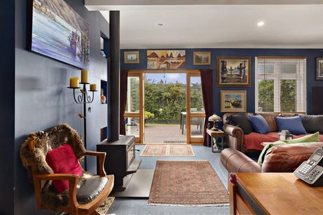 Photo of property in 92 Townsend Road, Miramar, Wellington, 6022