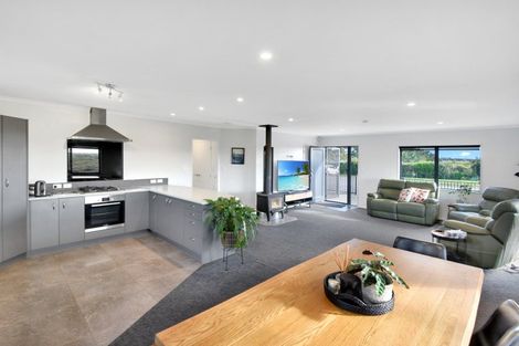 Photo of property in 65 Concord Line, Kaitoke, 4572