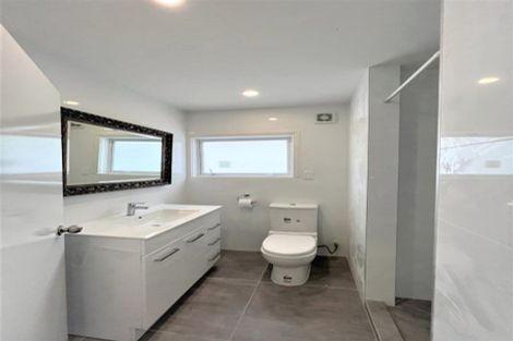 Photo of property in 21 Castleton Street, Birkdale, Auckland, 0626