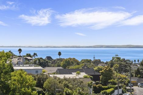Photo of property in 1/35 Channel View Road, Campbells Bay, Auckland, 0630