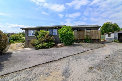 Photo of property in 11 Kahu Street, Utuhina, Rotorua, 3015
