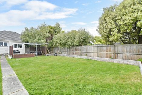 Photo of property in 51 Glenfield Crescent, Mairehau, Christchurch, 8052