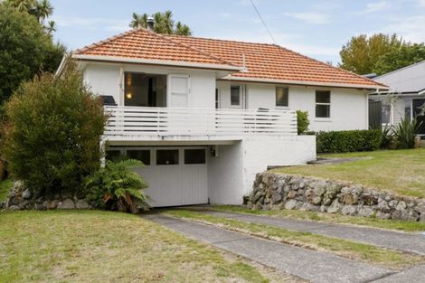 Photo of property in 3a Norfolk Road, Waipahihi, Taupo, 3330