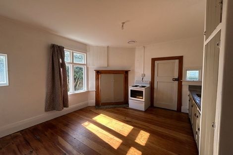 Photo of property in 44 Waihi Road, Hawera, 4610