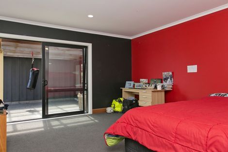 Photo of property in 25 Piro Place, Acacia Bay, Taupo, 3385