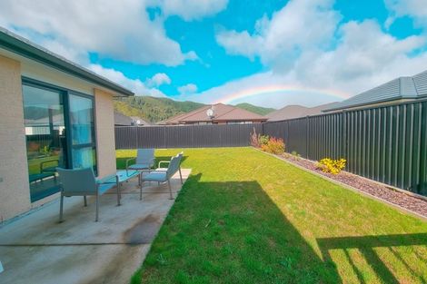 Photo of property in 13 Filmer Crescent, Wallaceville, Upper Hutt, 5018