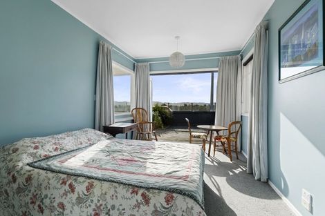 Photo of property in 7 Marine Parade, Eastbourne, Lower Hutt, 5013