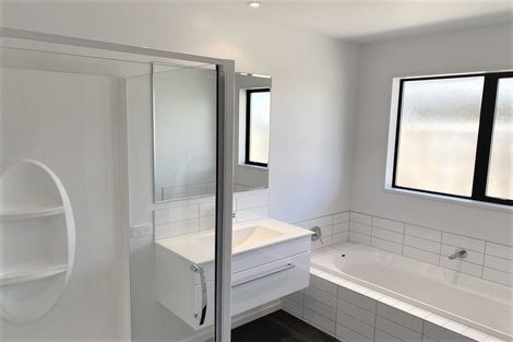 Photo of property in 10 Waipara Road, Pegasus, 7612